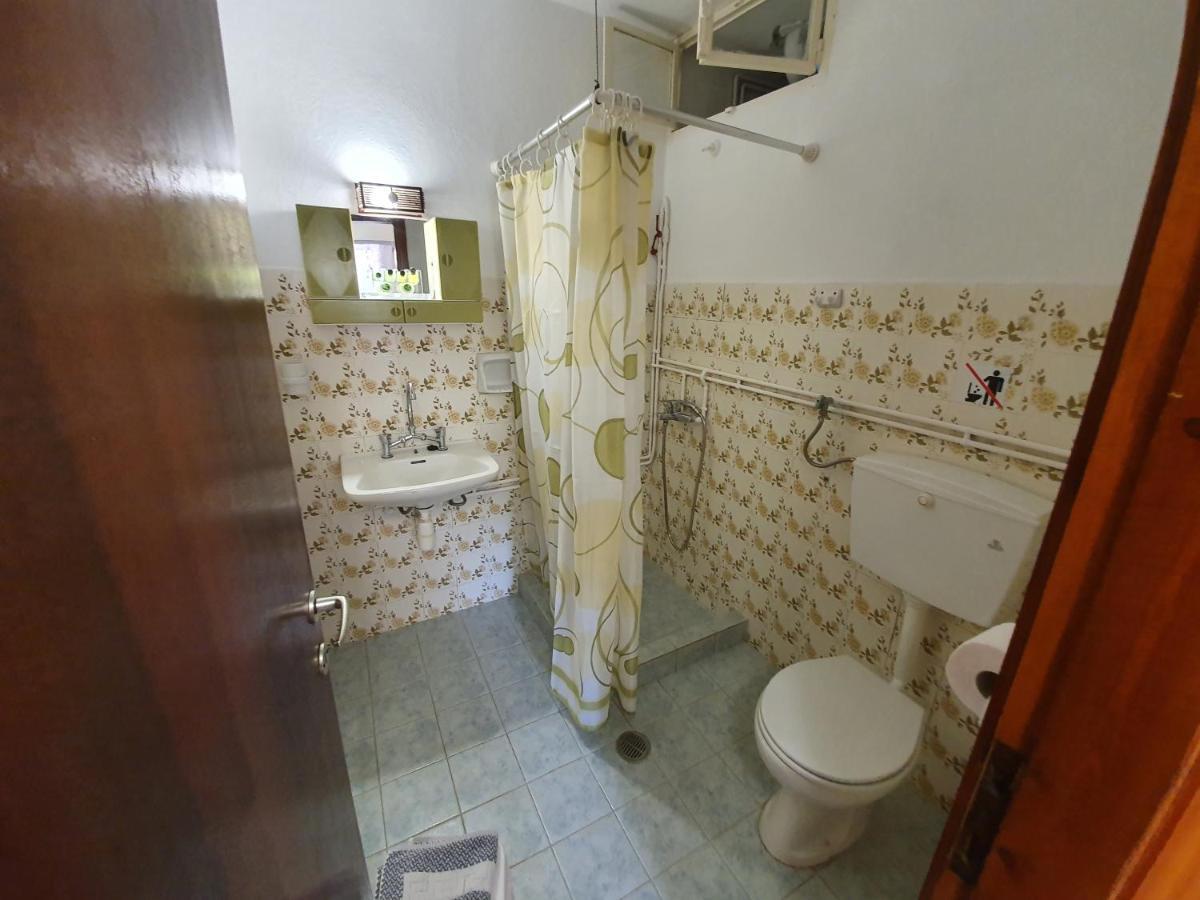 Dionisos Studios And Apts Skiathos Koukounaries Ngoại thất bức ảnh